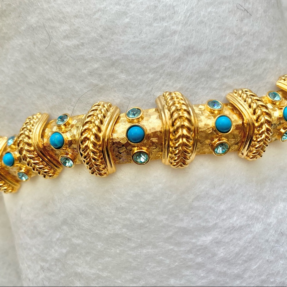 Beautiful Brushed Gold Bracelet, 8” Look of Blue Topaz and Turquoise - Picture 5 of 7